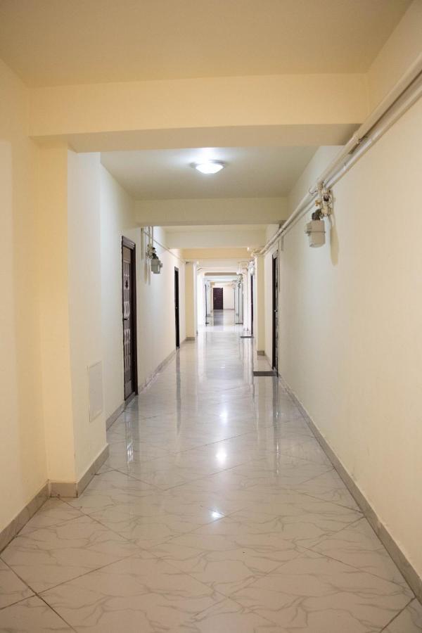 Apartament Capitala Militari Roşu Dış mekan fotoğraf